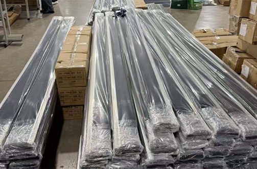 安全に輸送するためにロングストリップブラシを適切に梱包する方法